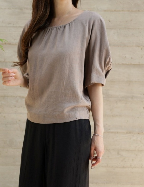 일랑 린넨 블라우스