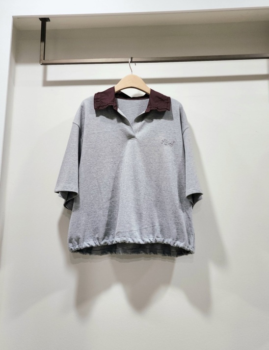 배색카라 자수 탑