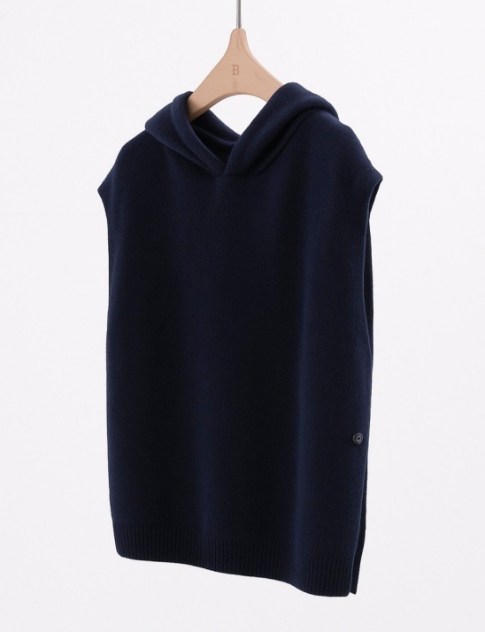 홀가먼트 모던 후드니트조끼