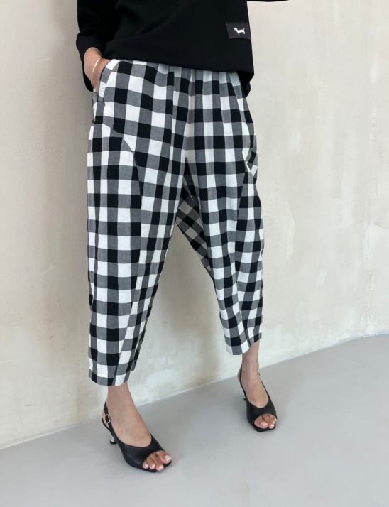 체크 꼼대 바지