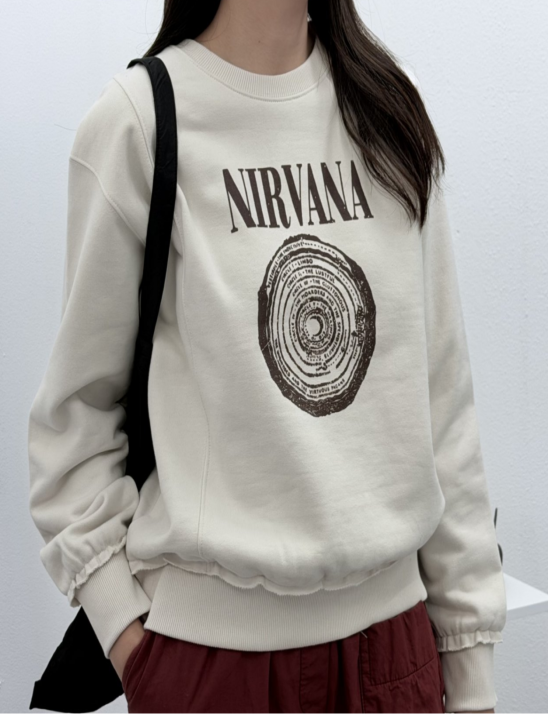 기모나염데끼맨투맨