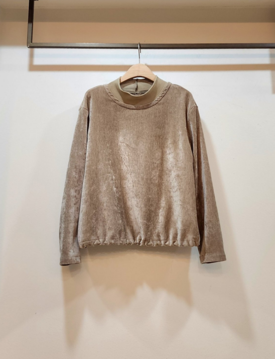 니트배색기모벨로아탑